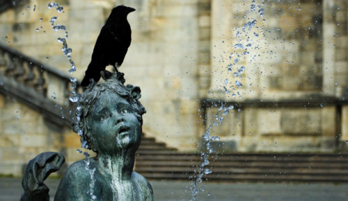 Brunnenfigur am Friedensengel